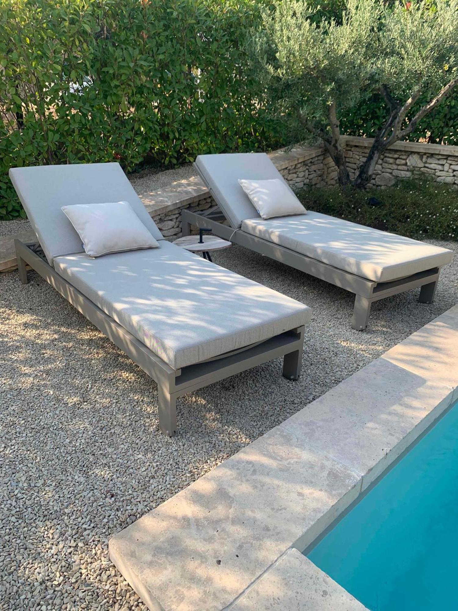 Le Cabanon De Livia Avec Piscine Privee Villa Cucuron Luaran gambar
